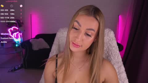 Lia online show from 01.23.25