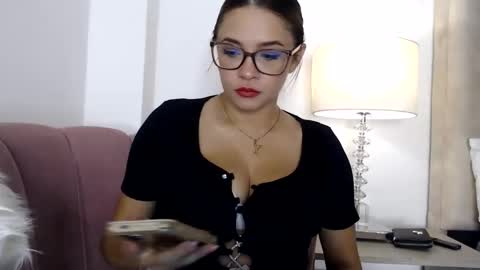 Snapshot of paolaripoll chatting on 06.07.26 Paola Ripoll online show from 06.07.26