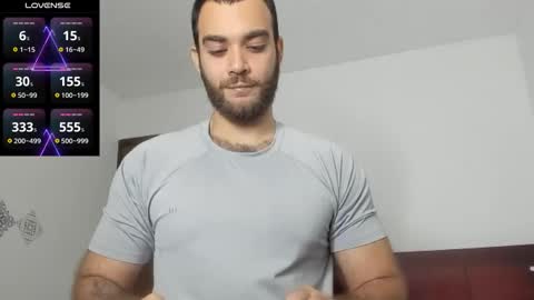 Snapshot of paolo_hanma chatting on 11.17.25 Paolo online show from 11.17.25