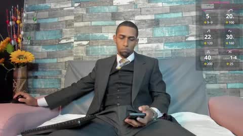 Snapshot of paolo_johnson chatting on 01.20.25 Paolo online show from 01.20.25