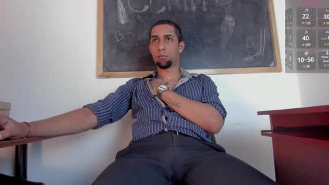 Snapshot of paolo_johnson chatting on 02.03.25 Paolo online show from 02.03.25