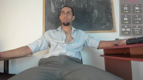 Snapshot of paolo_johnson chatting on 02.04.25 Paolo online show from 02.04.25