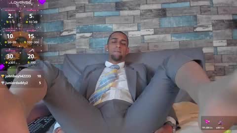 Snapshot of paolo_johnson chatting on 02.13.25 Paolo online show from 02.13.25