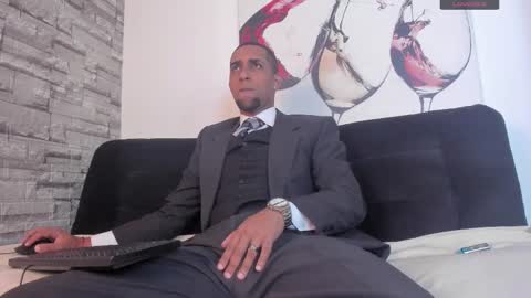 Snapshot of paolo_johnson chatting on 02.17.25 Paolo online show from 02.17.25