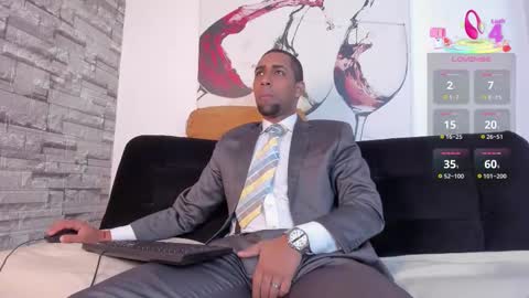 Snapshot of paolo_johnson chatting on 02.21.25 Paolo online show from 02.21.25