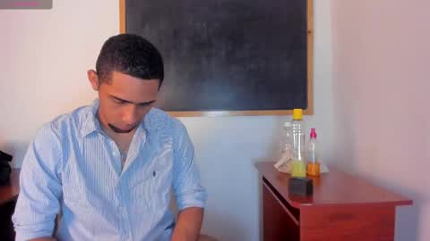 Snapshot of paolo_johnson chatting on 03.04.25 Paolo online show from 03.04.25