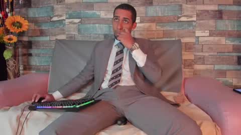 Snapshot of paolo_johnson chatting on 09.23.25 Paolo online show from 09.23.25