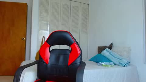 Snapshot of paolo_savanna chatting on 10.18.25 paolo_savanna online show from 10.18.25