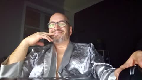 Papi online show from 12.30.24
