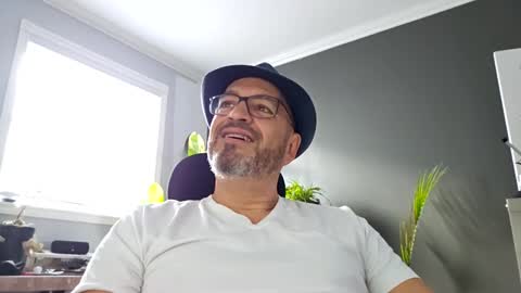 Papi online show from 01.02.25