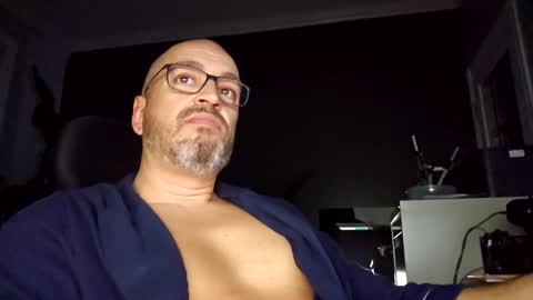 Papi online show from 01.14.25