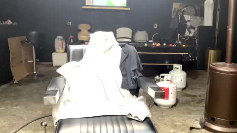 papi_krizz online show from 02.28.25