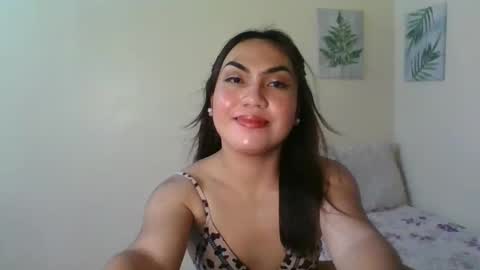 Fina Dwarf online show from 12.13.24