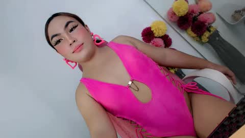 Fina Dwarf online show from 03.08.25