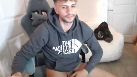 Snapshot of papijakey chatting on 02.26.26 -- New Videos Down Below online show from 02.26.26