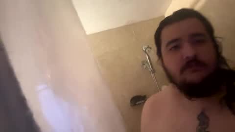 Snapshot of papipapiiii317 chatting on 12.18.25 papipapiiii317 online show from 12.18.25