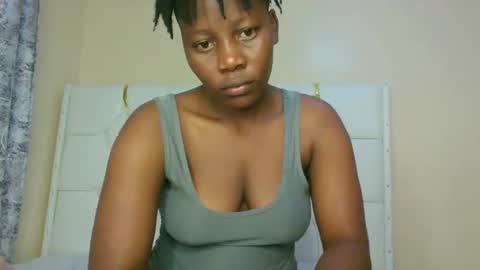 Snapshot of pappychullo09 chatting on 03.08.26 pappychullo09 online show from 03.08.26