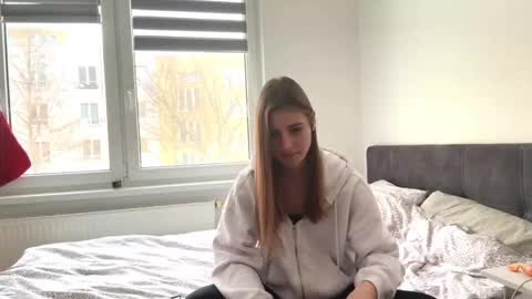 papriefert online show from 01.12.26