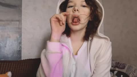 papriefert online show from 01.16.26