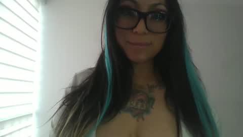 Snapshot of paprika_01sx chatting on 02.21.26 paprika 01sx online show from 02.21.26