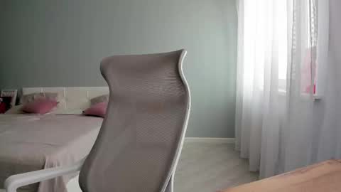 Melena online show from 10.21.25