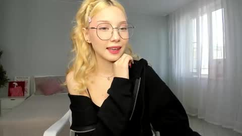 Melena online show from 11.15.25