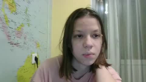 Snapshot of paradise_tease chatting on 12.21.25 paradise_tease online show from 12.21.25