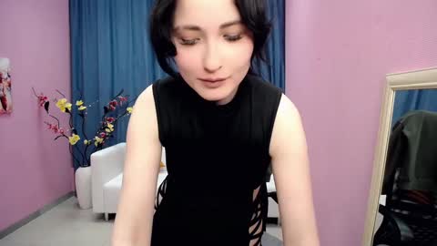Snapshot of paradox_666_ chatting on 02.26.25 Louise online show from 02.26.25