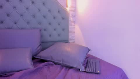 Taylor  online show from 10.12.25