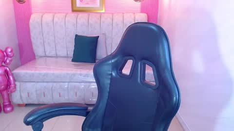 Paris 1sub online show from 10.22.25