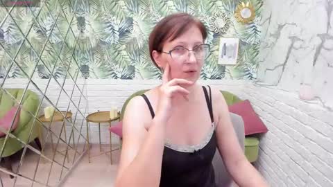 Paris online show from 12.09.24