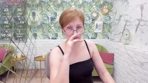 Paris online show from 03.08.25