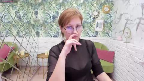 Paris online show from 03.10.25