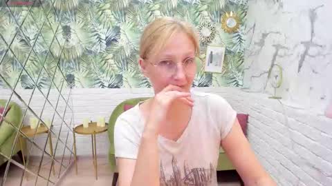 Paris online show from 09.16.25