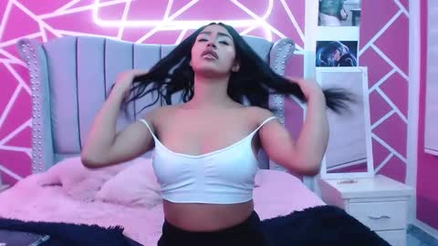 paris online show from 01.28.25