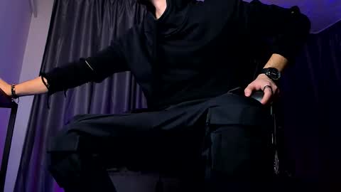 Paris online show from 10.15.25