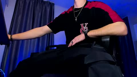 Paris online show from 10.16.25