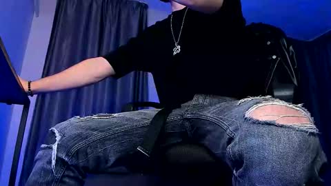 Paris online show from 12.14.25