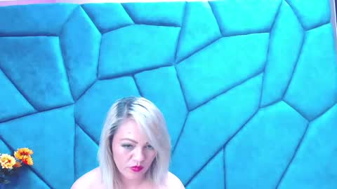 paris_squirtt online show from 01.06.25