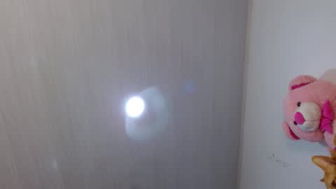 Snapshot of parismoratti chatting on 01.07.25 Paris Moratti online show from 01.07.25