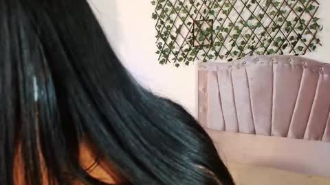 Snapshot of parker_leex chatting on 09.17.25 parker_leex online show from 09.17.25