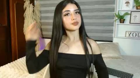 Snapshot of parker_leex chatting on 10.23.25 parker_leex online show from 10.23.25