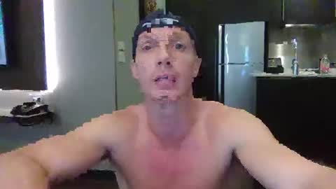 Snapshot of parkerflexes chatting on 10.06.25 Parker online show from 10.06.25