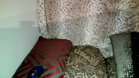 Snapshot of parlaytellio chatting on 12.10.24 Parlay Tellio online show from 12.10.24