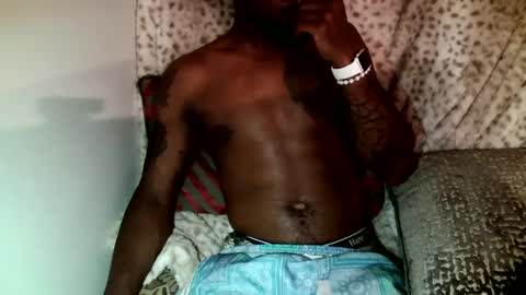 Snapshot of parlaytellio chatting on 12.25.24 Parlay Tellio online show from 12.25.24