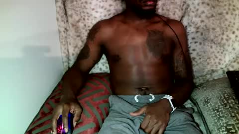 Snapshot of parlaytellio chatting on 12.29.24 Parlay Tellio online show from 12.29.24