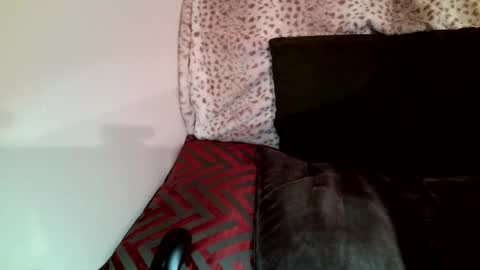 Snapshot of parlaytellio chatting on 02.20.25 Parlay Tellio online show from 02.20.25