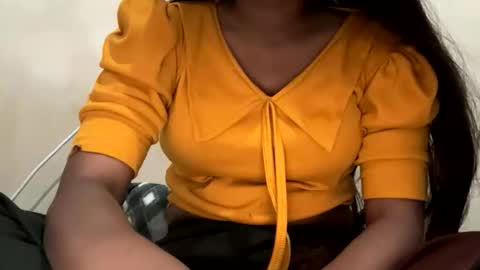 parneetu_642 online show from 01.17.26