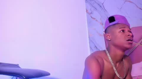 passion_black_ online show from 04.16.26