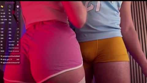 Snapshot of passion_dream_ chatting on 01.13.25 BubbleDoll online show from 01.13.25